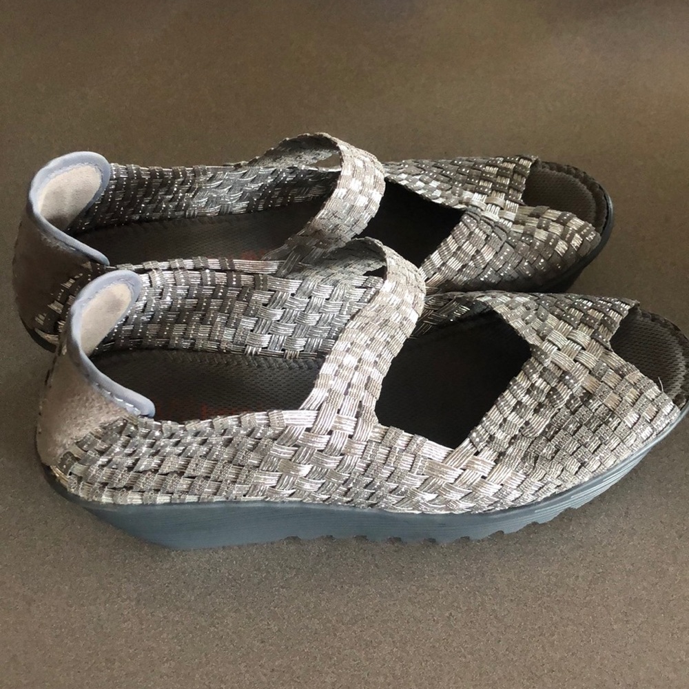 Bernie MEV Fame Wedges